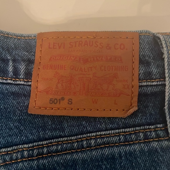 Levi Straight Leg 501 Mid Blue - Picture 2 of 3